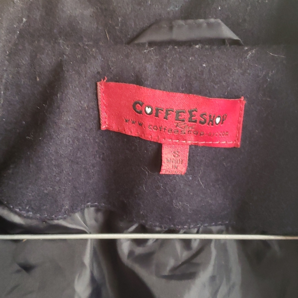 Coat - Picture 2 of 4
